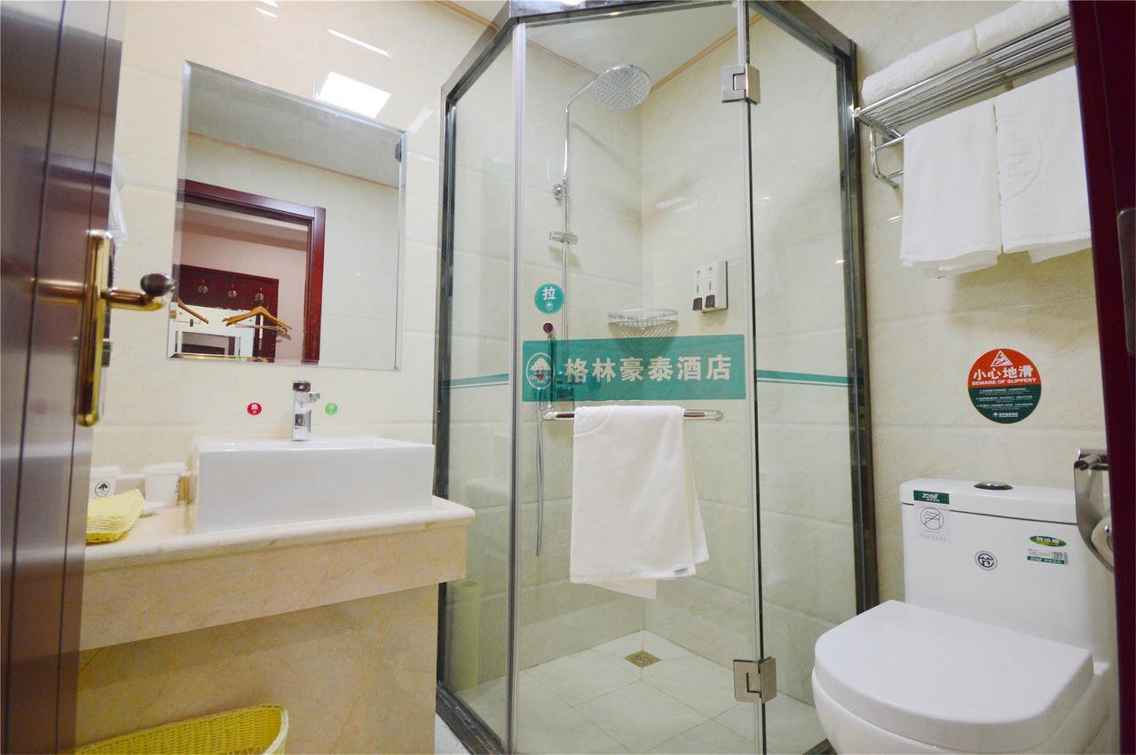 שניאנג Greentree Inn Beihang Commercial Street Express Hotel מראה חיצוני תמונה