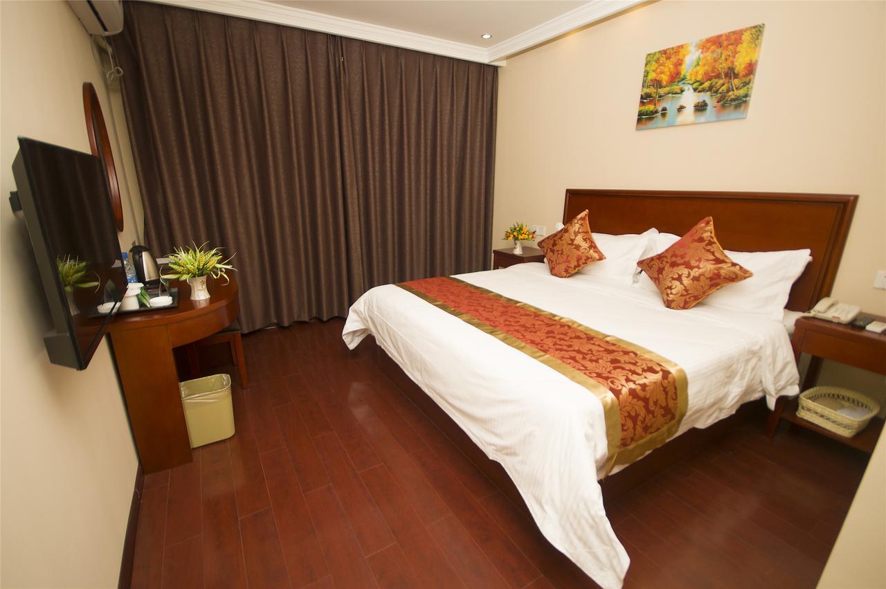 שניאנג Greentree Inn Beihang Commercial Street Express Hotel מראה חיצוני תמונה