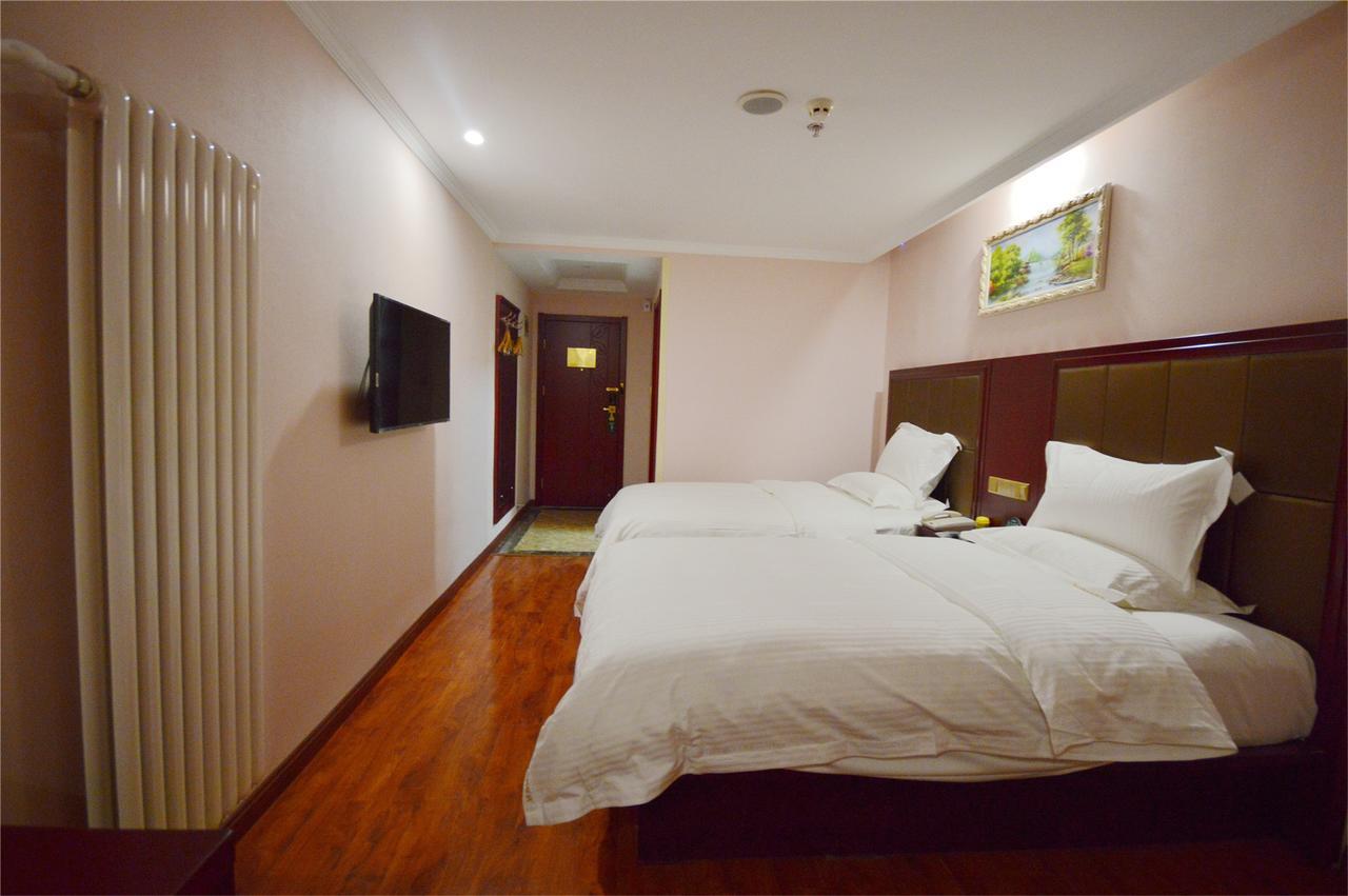 שניאנג Greentree Inn Beihang Commercial Street Express Hotel מראה חיצוני תמונה