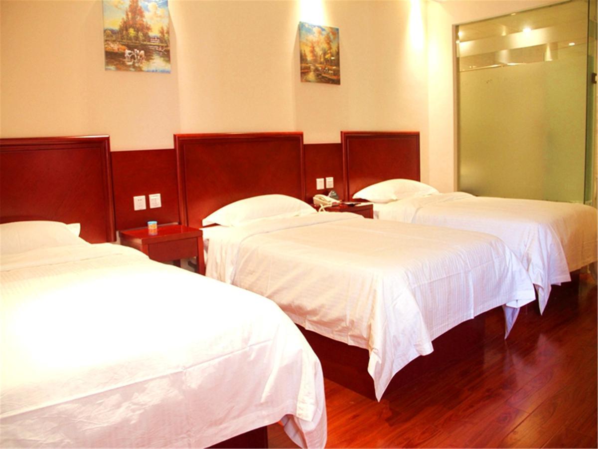 שניאנג Greentree Inn Beihang Commercial Street Express Hotel מראה חיצוני תמונה